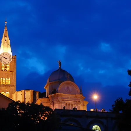 Cavalieri فندق بينيرولو