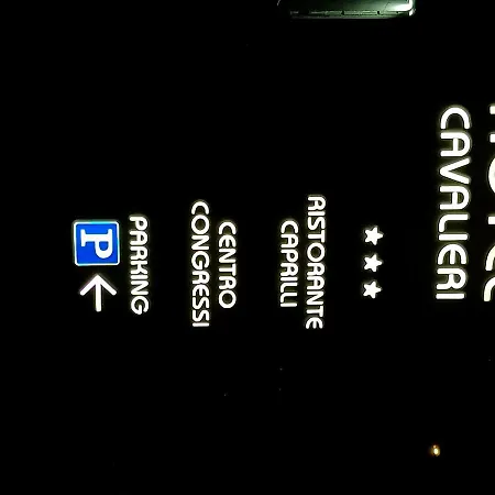 Cavalieri بينيرولو