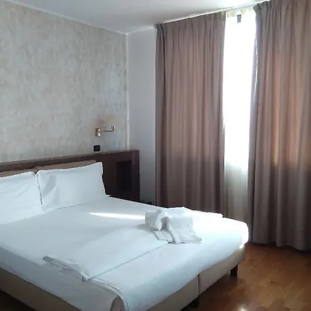 Cavalieri Hotel 3*