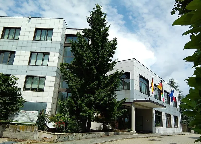 Cavalieri 3*